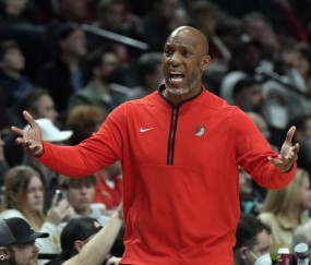 出大事了！比卢普斯+罗齐尔被捕 NBA官方勒令他俩离职