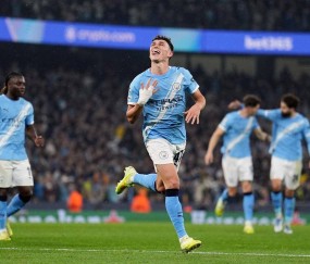 4-1！哈兰德5连斩，欧冠历史第一人，福登双响抢戏，曼城主场大胜