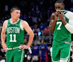 普理查德21+10杜伦24+17 凯尔特人不敌活塞三连败